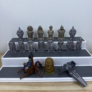 Vintage Star Wars Toys collectible lot Kelloggs Mini figures and more